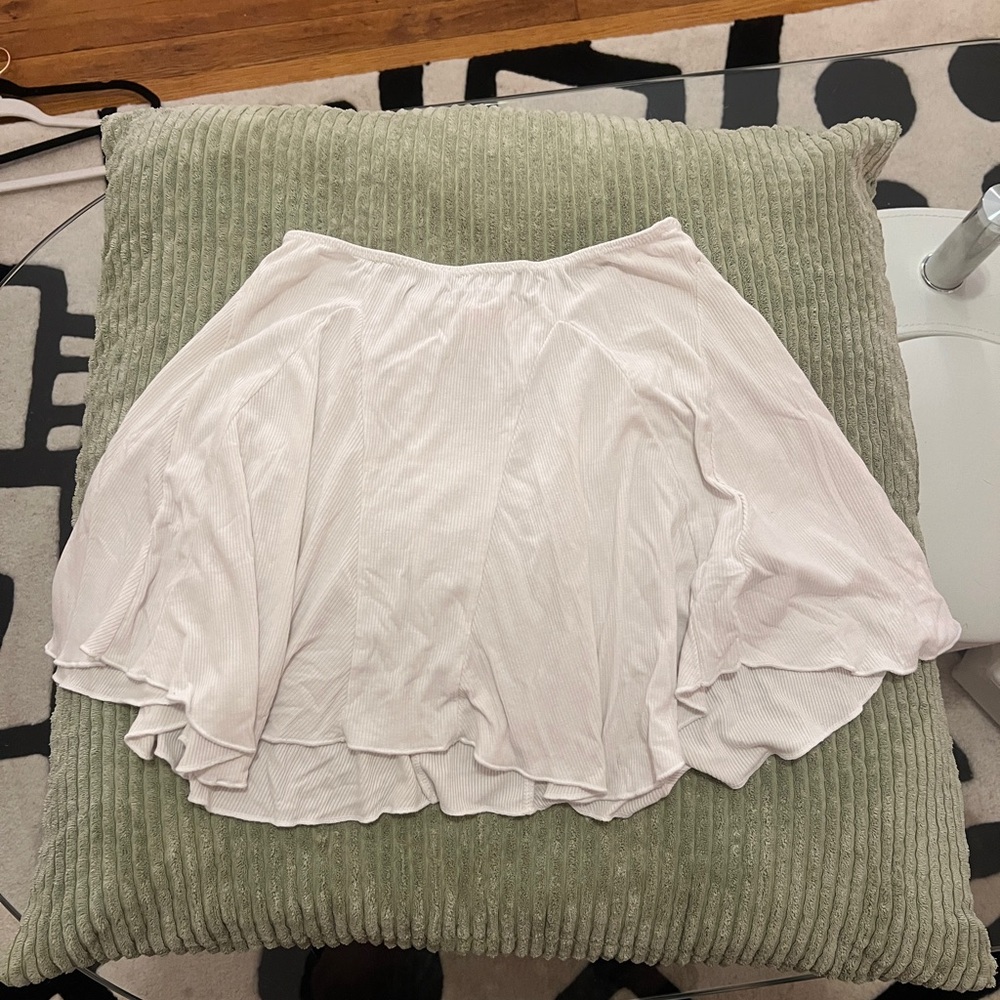 Urban Outfitters White Flowy Skirt